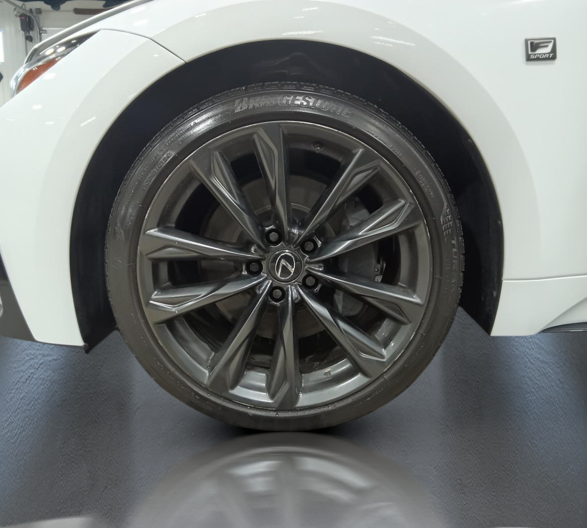 2024 Lexus IS 300 - Image 6