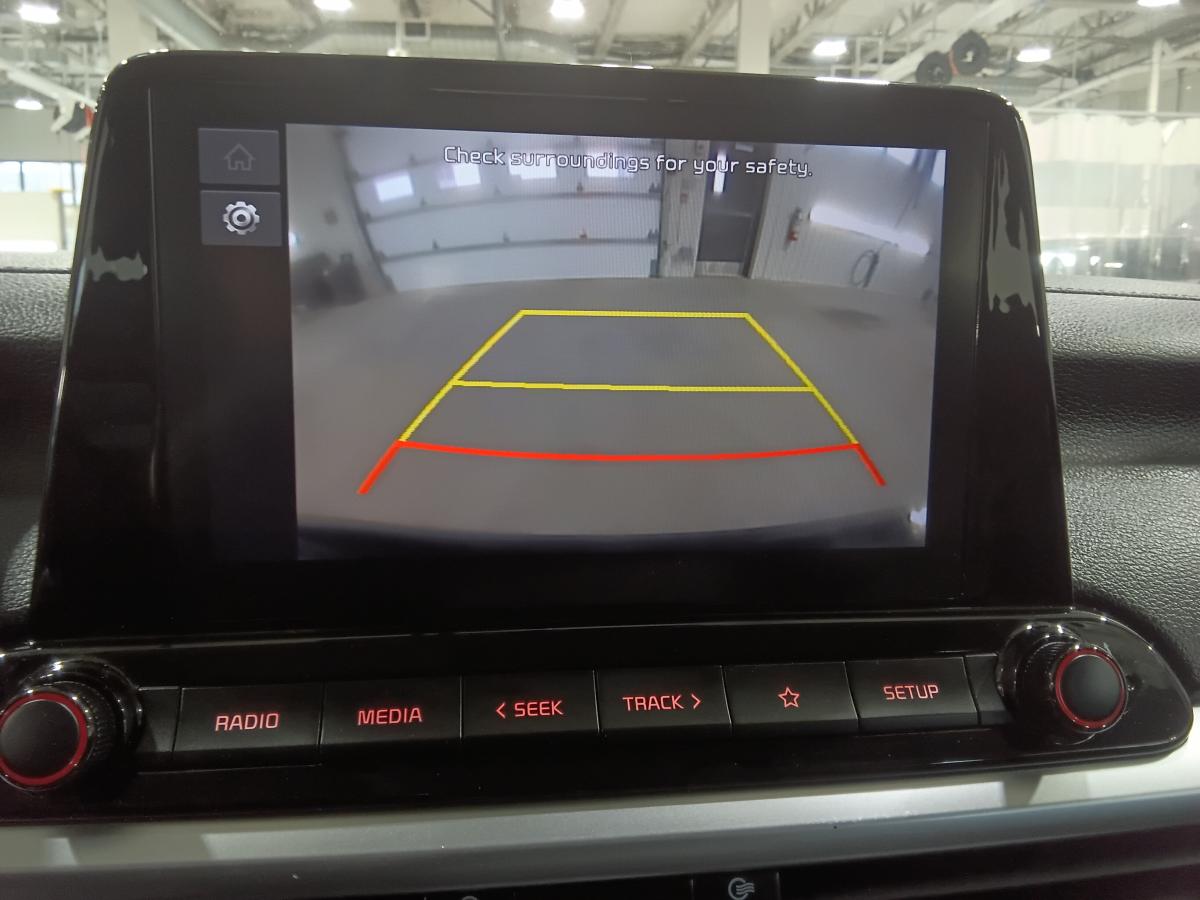 2023 Kia Forte - Image 20