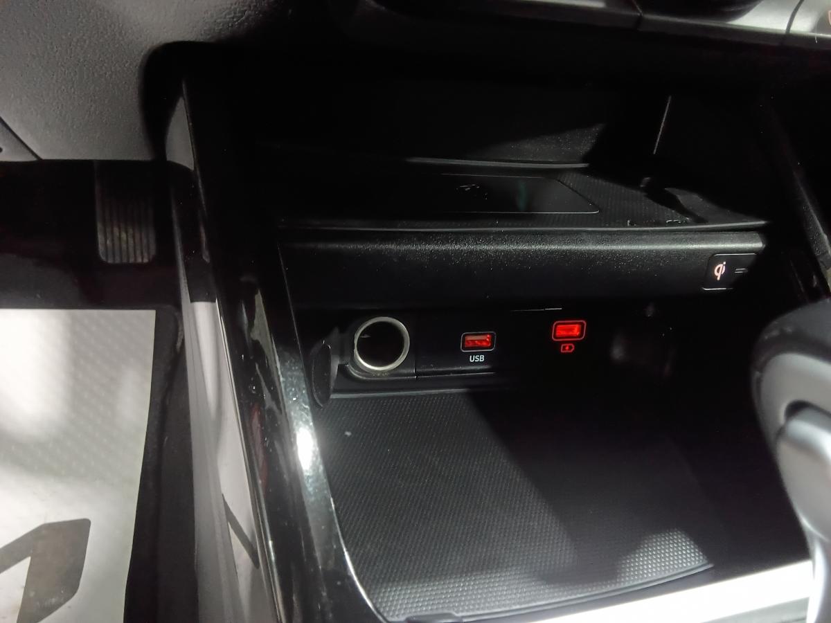 2023 Kia Forte - Image 27