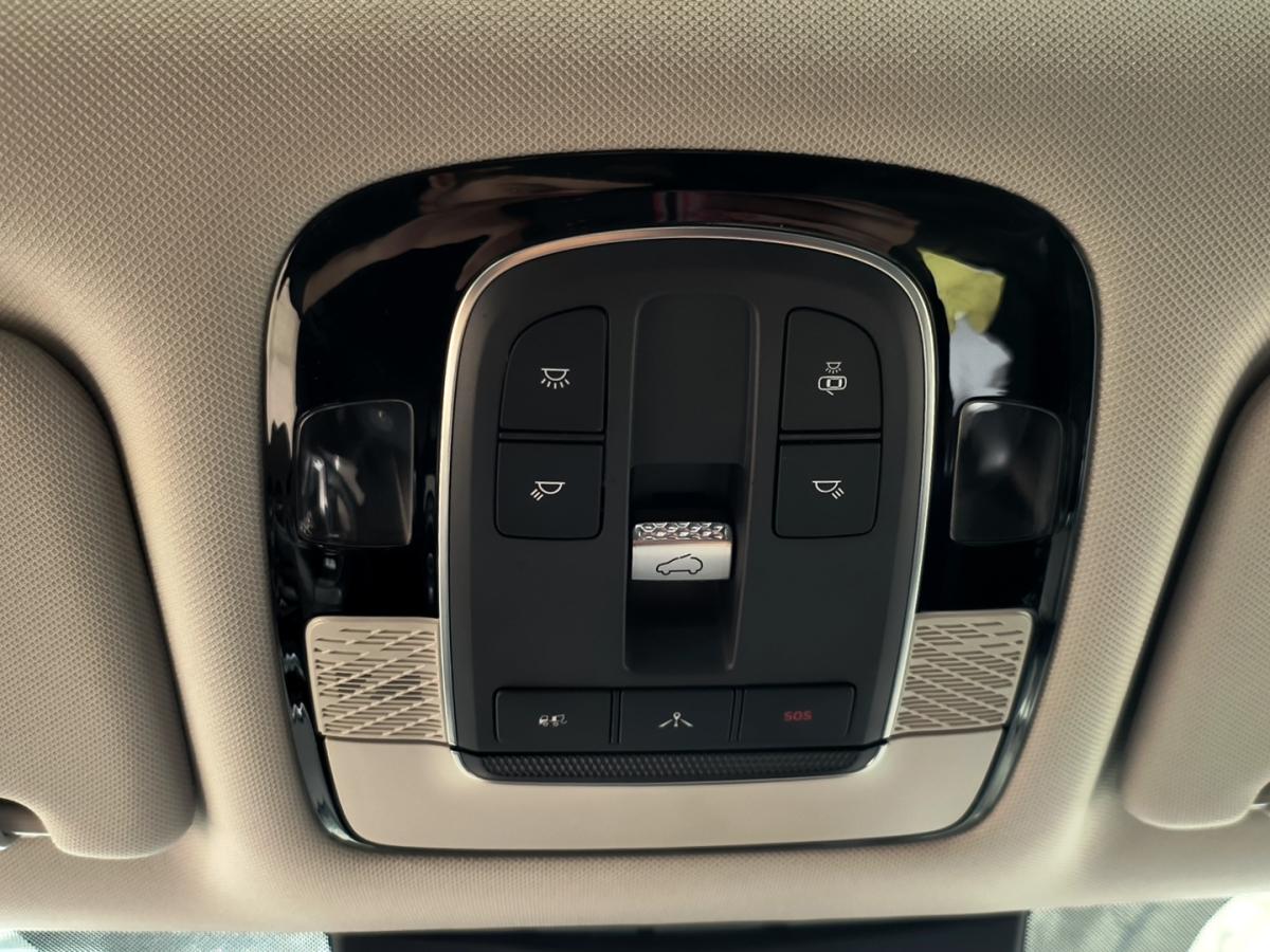 2021 Hyundai Palisade - Image 30