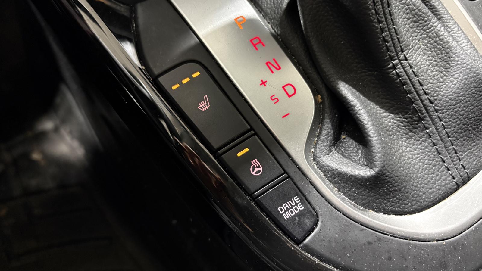 2024 Kia Forte - Image 26