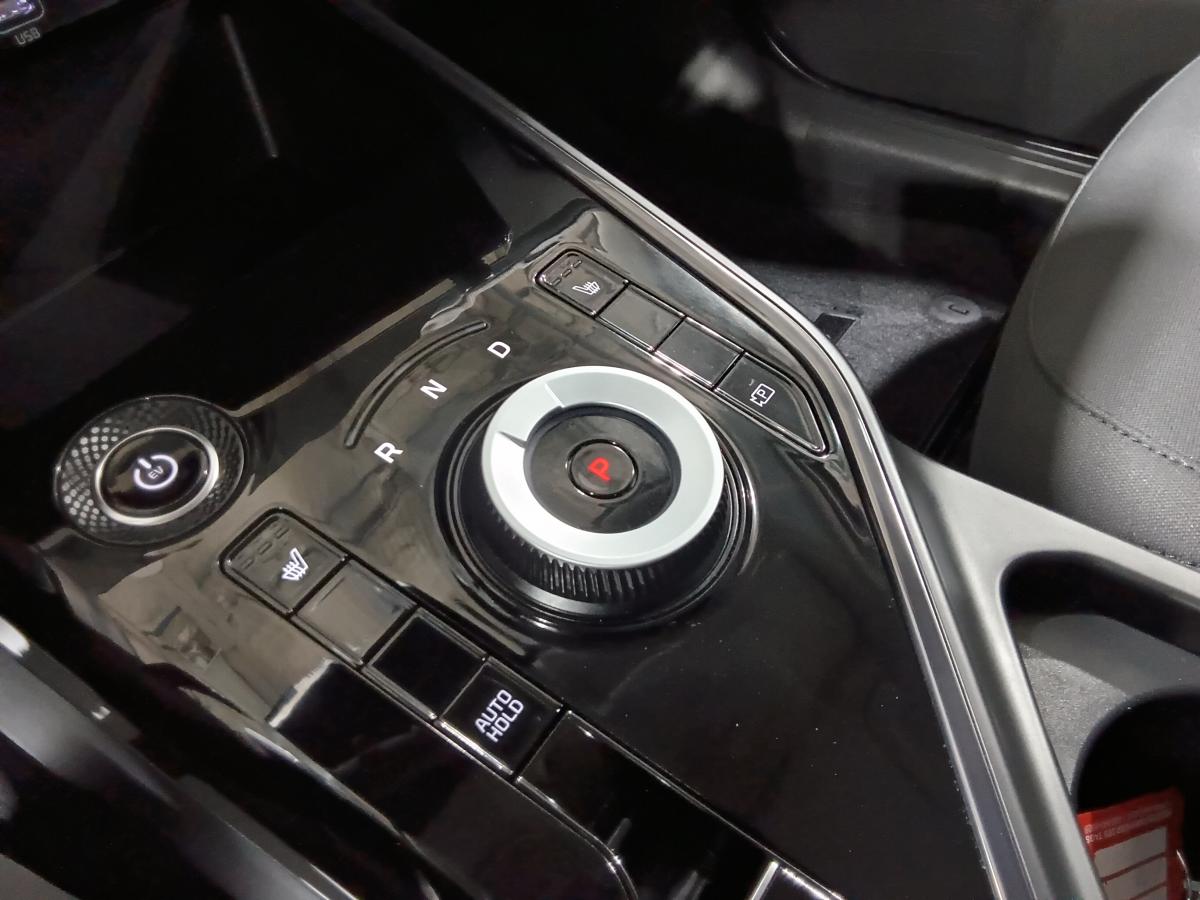 2026 Kia Niro - Image 18