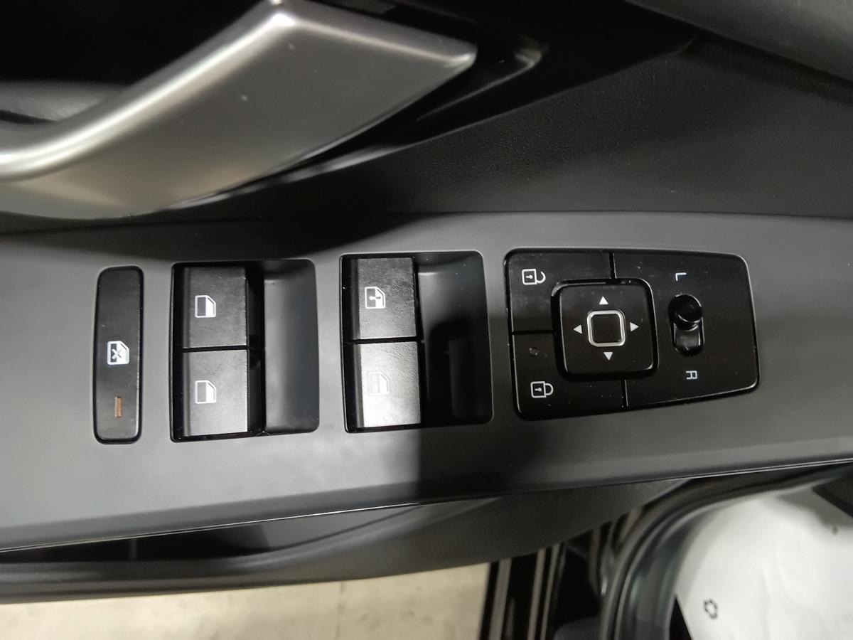 2026 Kia Niro - Image 24