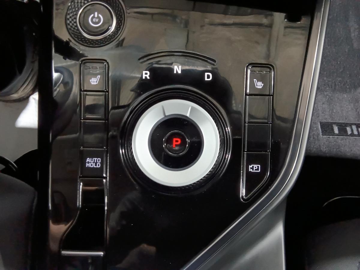 2026 Kia Niro - Image 25