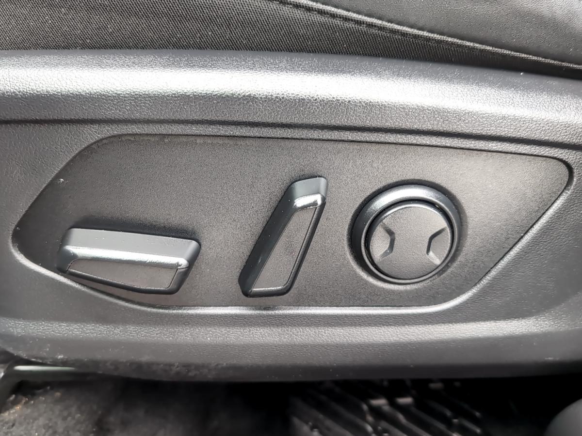 2024 Hyundai Tucson Hybrid - Image 19