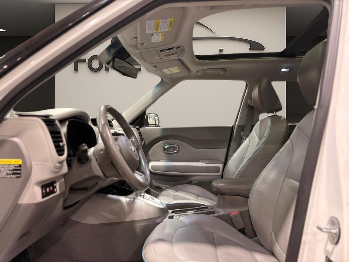 2017 Kia Soul EV - Image 7