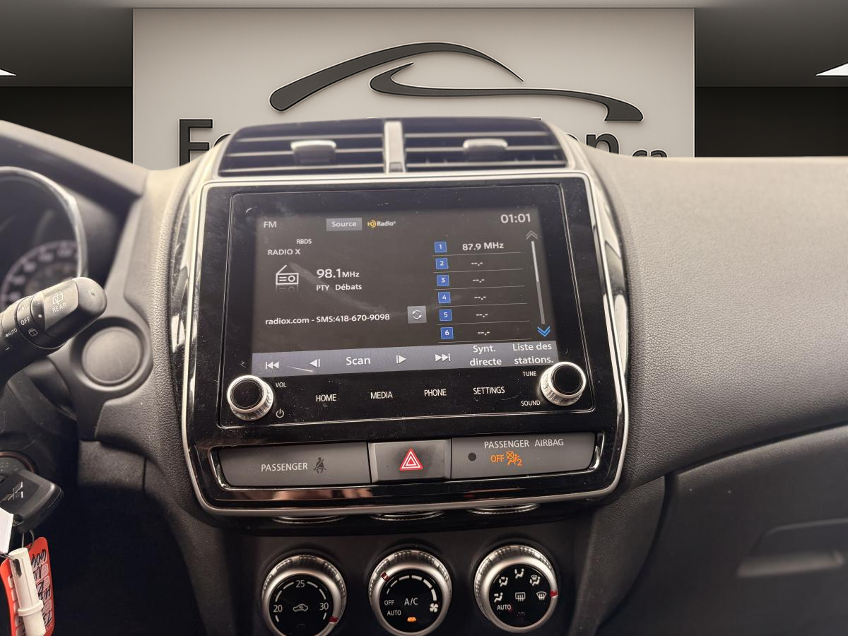 2023 Mitsubishi RVR - Image 14