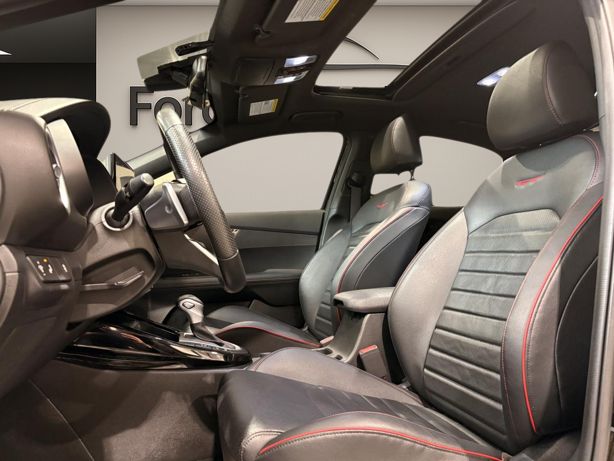 2023 Kia Forte - Image 6