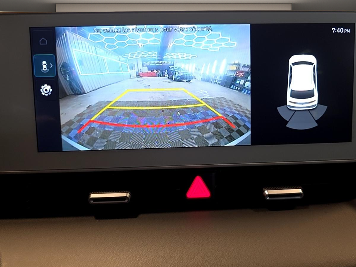 2023 Hyundai IONIQ 5 - Image 17