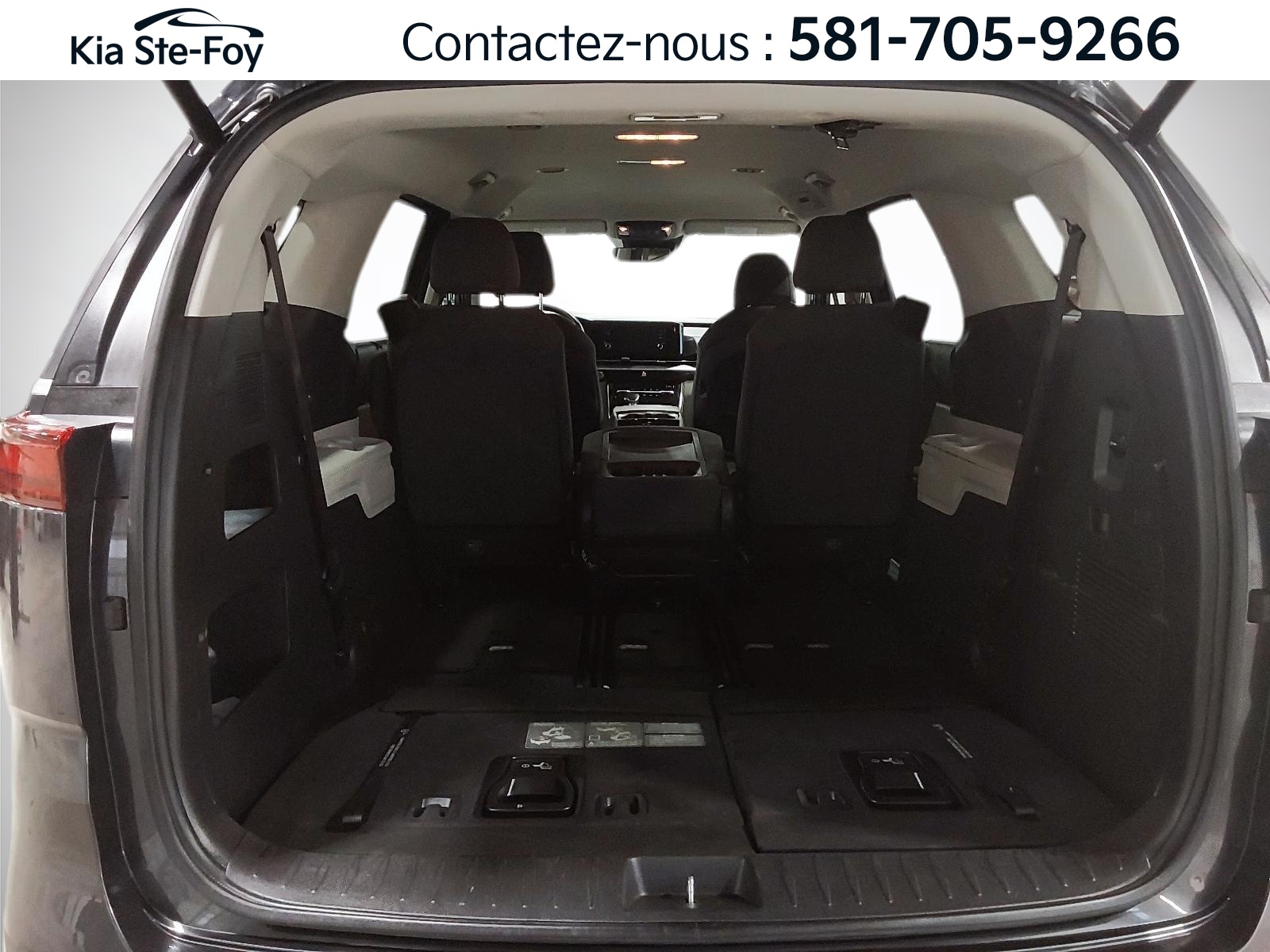 2024 Kia Carnival - Image 9