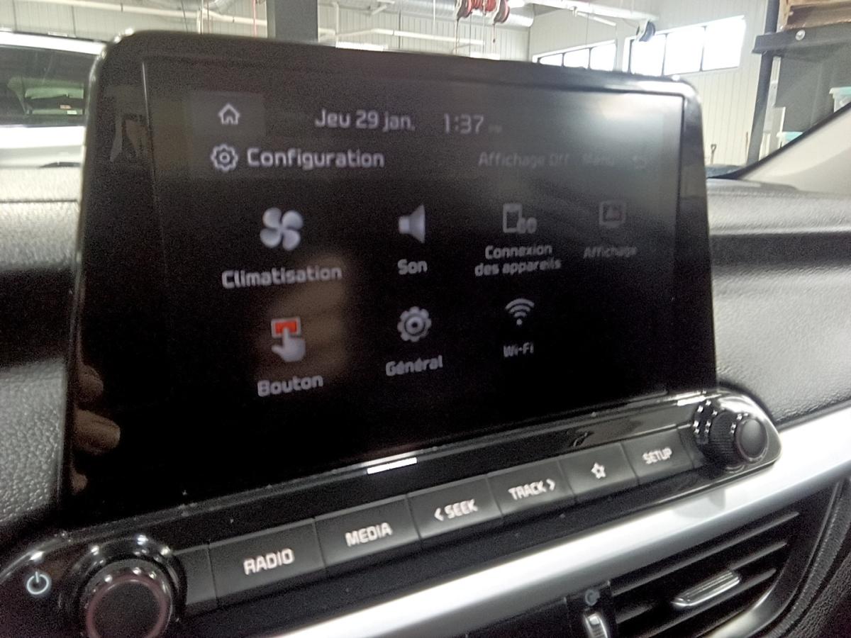 2024 Kia Forte - Image 14