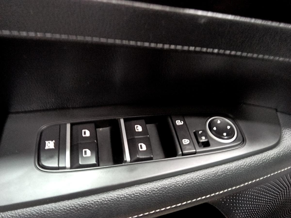 2024 Kia Forte - Image 22