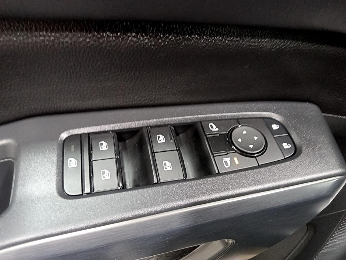 2024 Nissan Pathfinder - Image 26