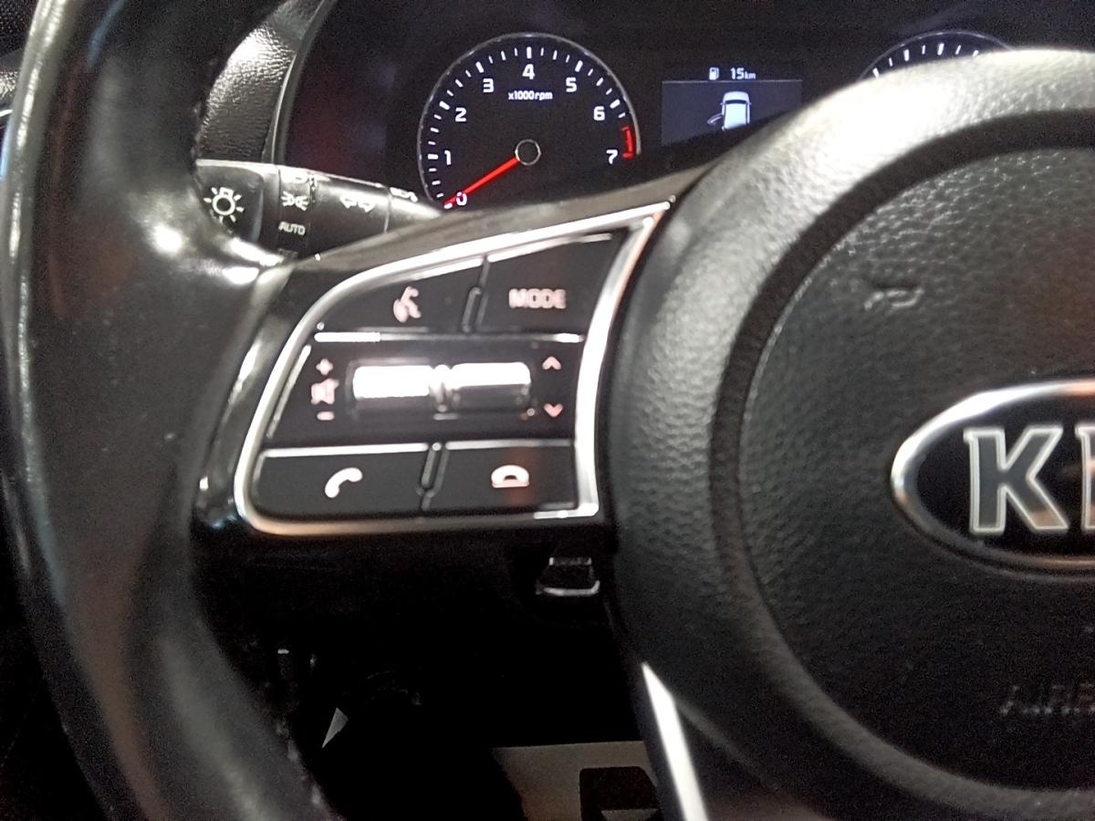 2021 Kia Forte5 - Image 29