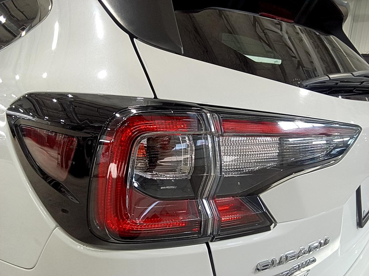 2020 Subaru Outback - Image 11