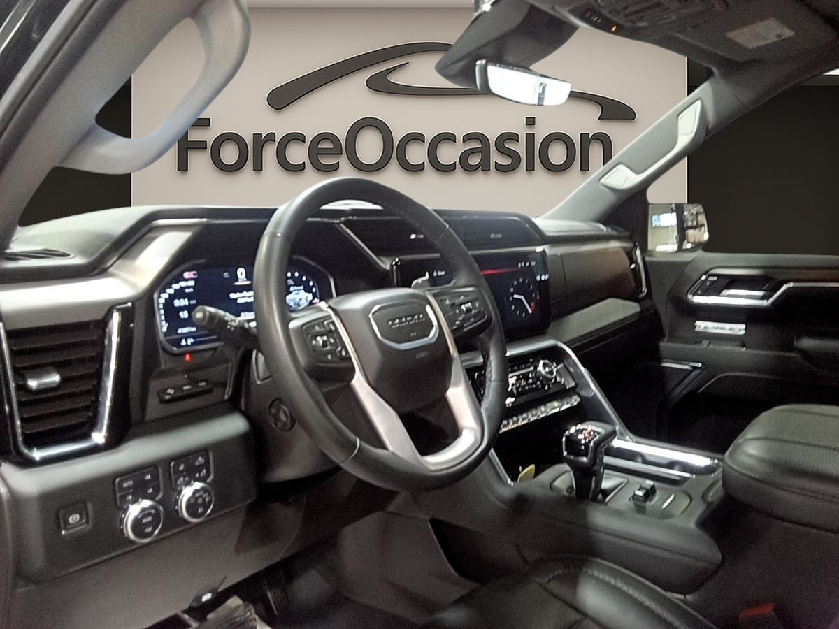 2025 GMC Sierra 1500 - Image 14