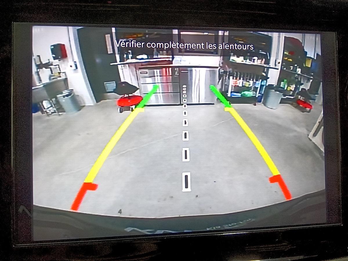 2022 Dodge Durango - Image 17