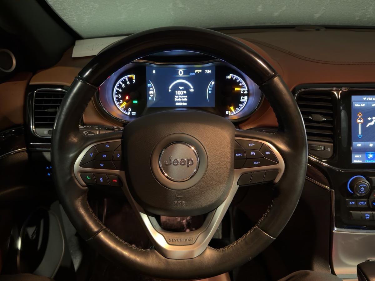 2021 Jeep Grand Cherokee - Image 14