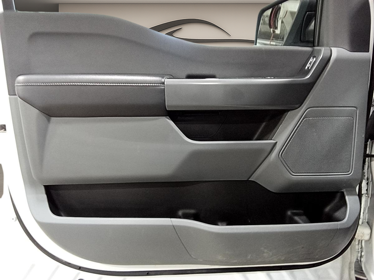 2022 Ford F-150 - Image 18