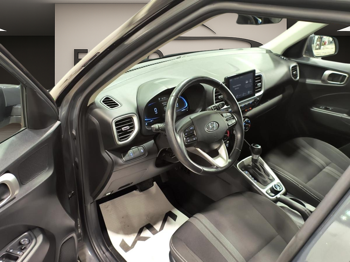 2024 Hyundai Venue - Image 15