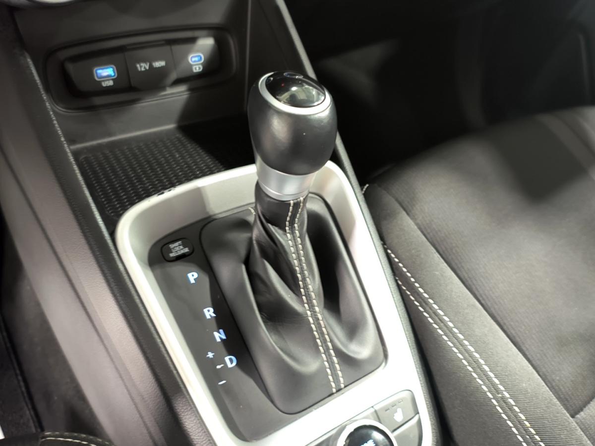 2024 Hyundai Venue - Image 19