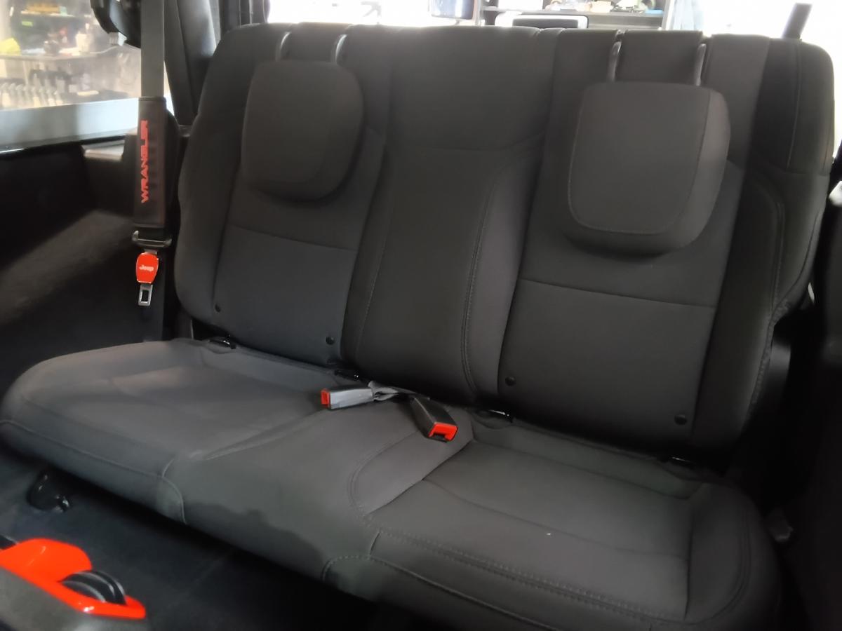 2021 Jeep Wrangler - Image 19