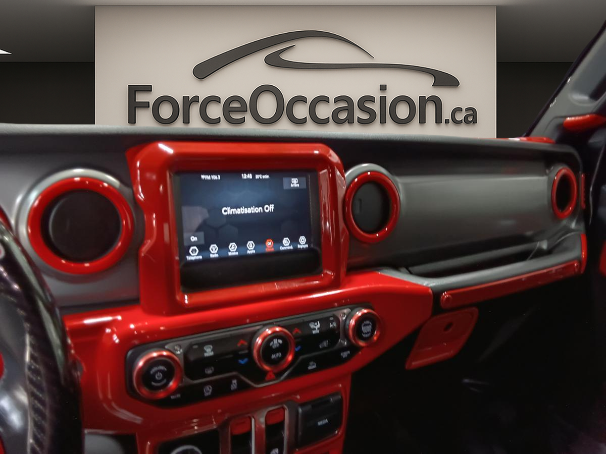 2021 Jeep Wrangler - Image 20