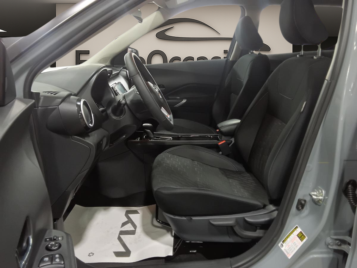 2025 Nissan Kicks Play - Image 15