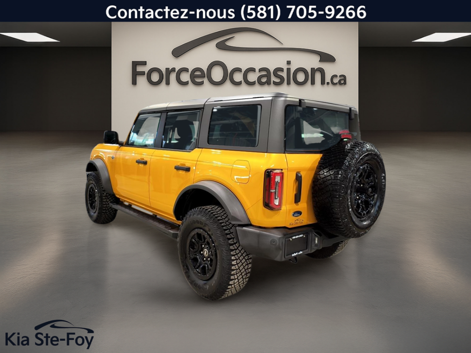 2022 Ford Bronco - Image 2