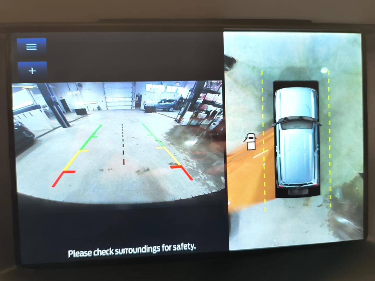 2022 Ford Bronco - Image 20