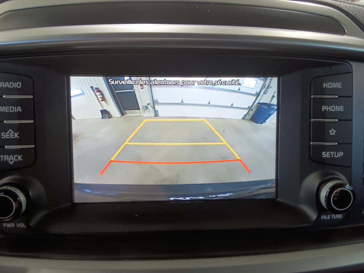 2020 Kia Sorento - Image 22