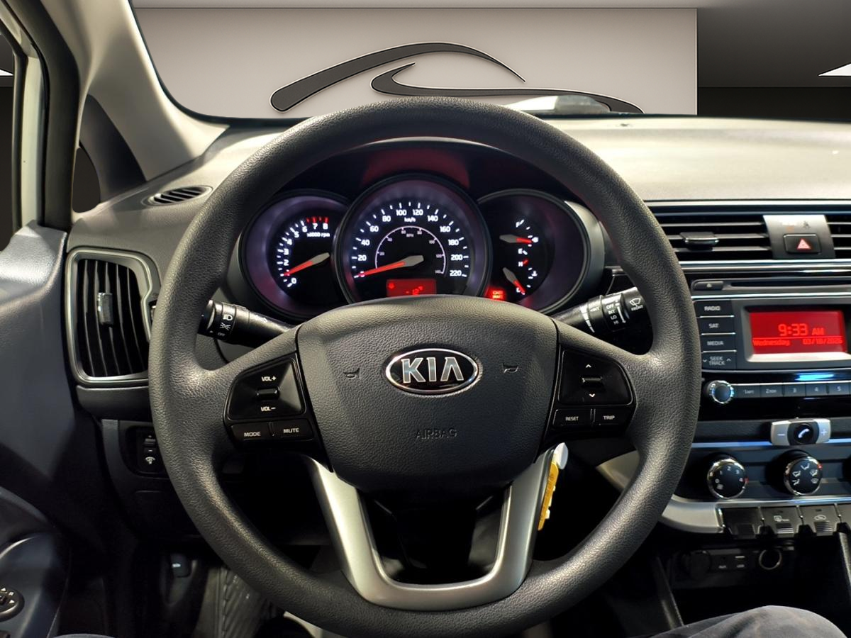 2017 Kia Rio - Image 14