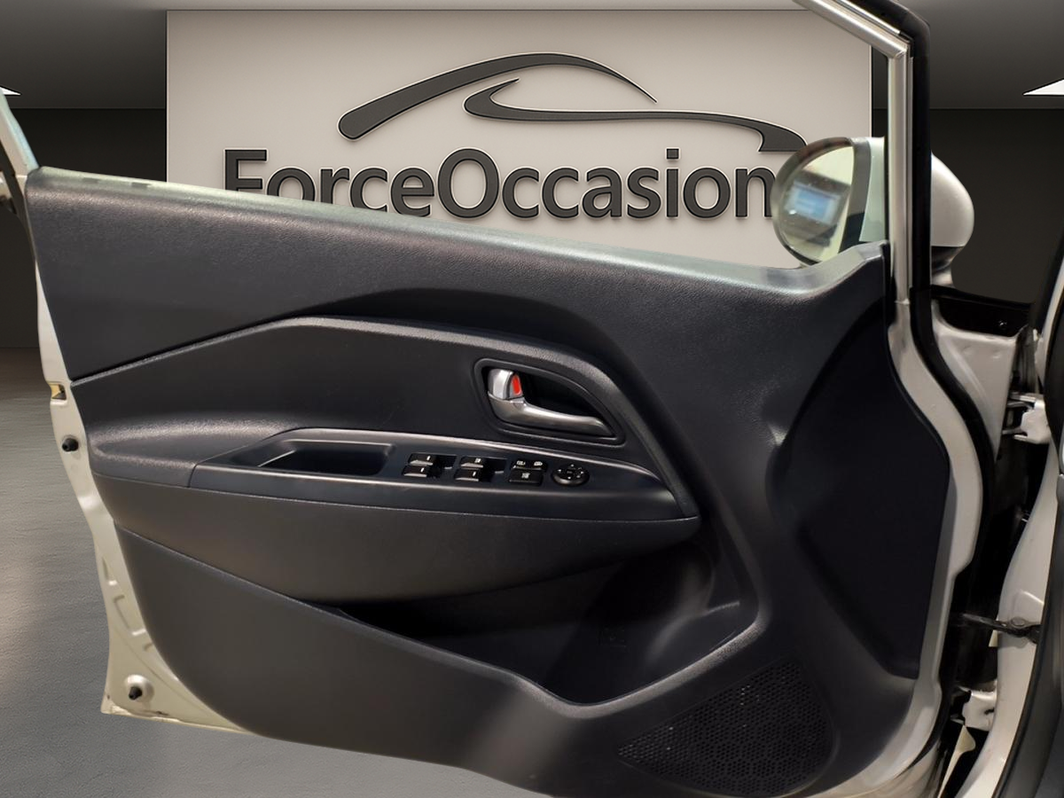 2017 Kia Rio - Image 17