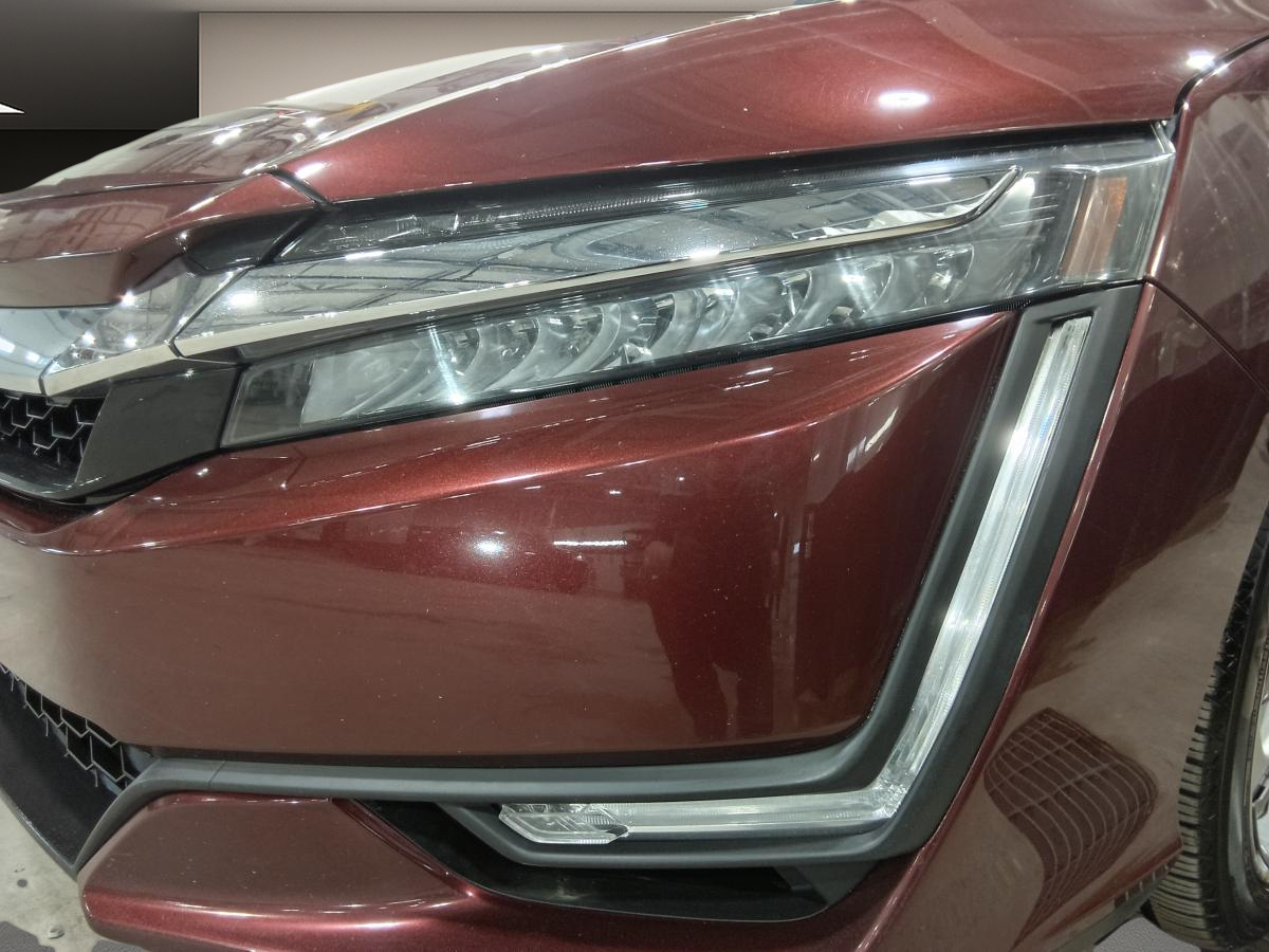 2018 Honda Clarity Plug-in Hybrid - Image 6