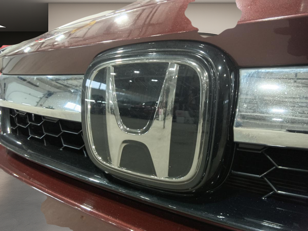 2018 Honda Clarity Plug-in Hybrid - Image 8