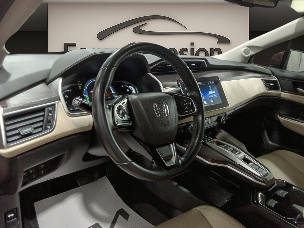 2018 Honda Clarity Plug-in Hybrid - Image 12