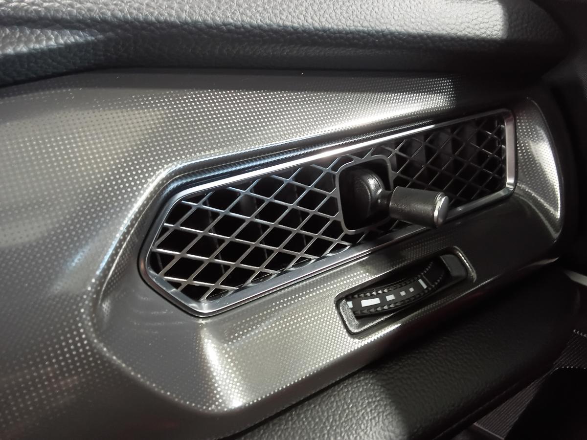 2025 Acura Integra - Image 19