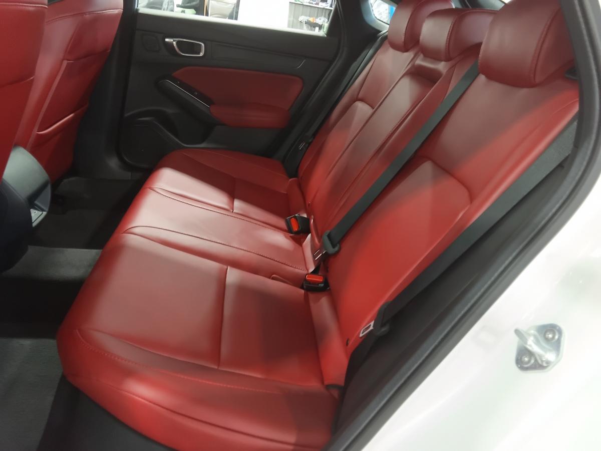 2025 Acura Integra - Image 27