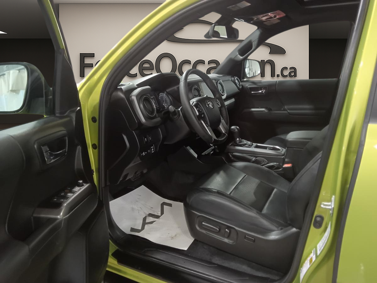 2023 Toyota Tacoma - Image 12