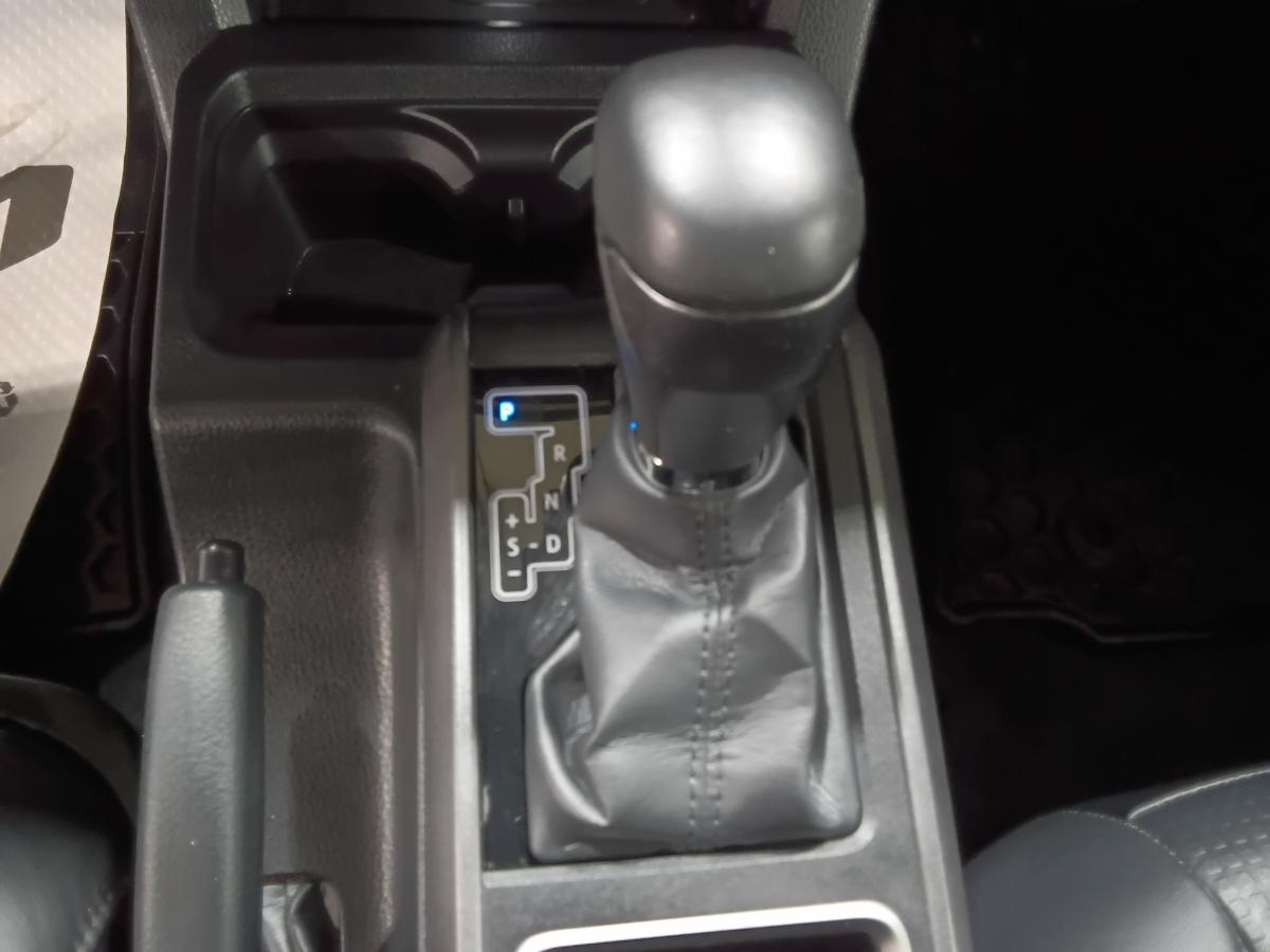 2023 Toyota Tacoma - Image 17