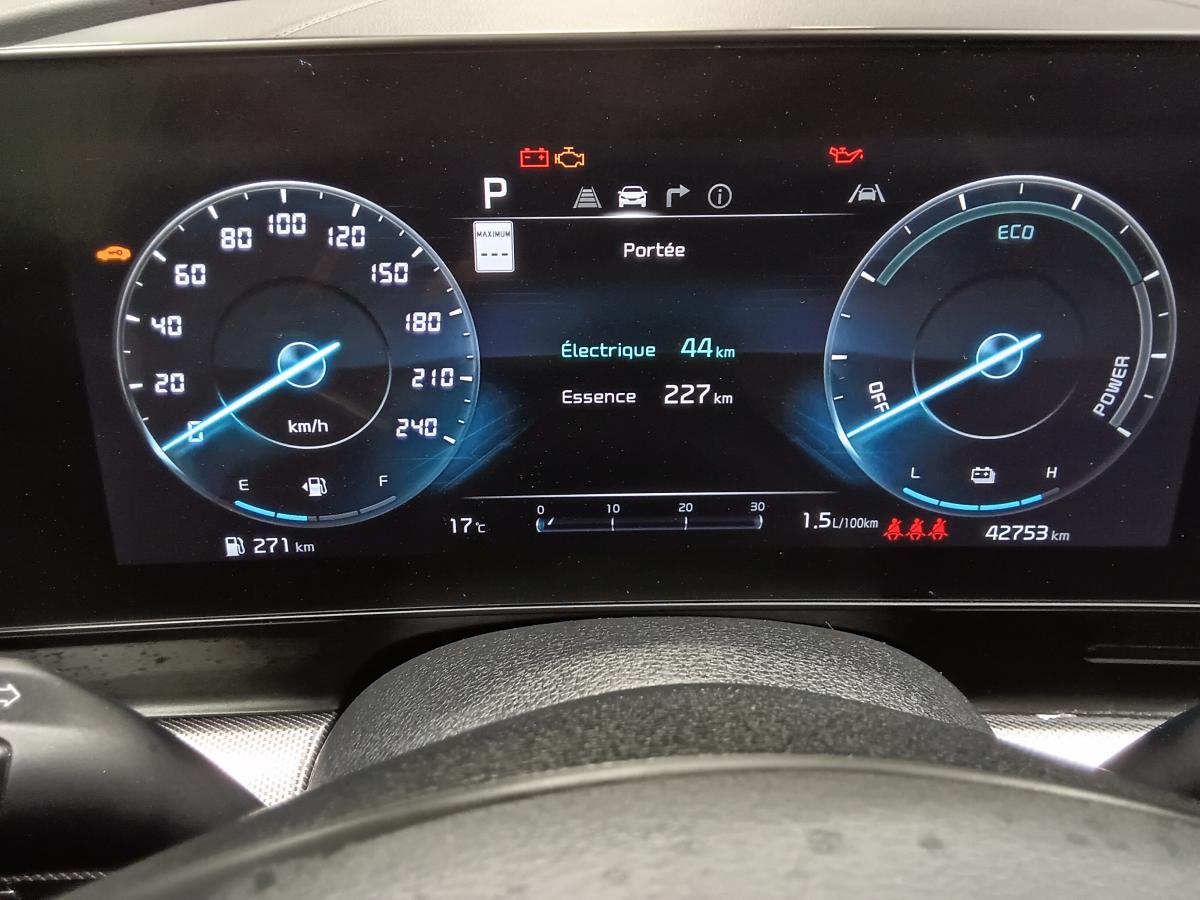 2023 Kia Sportage - Image 19