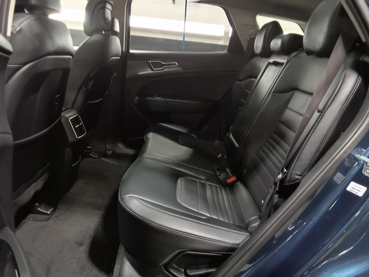 2023 Kia Sportage - Image 26
