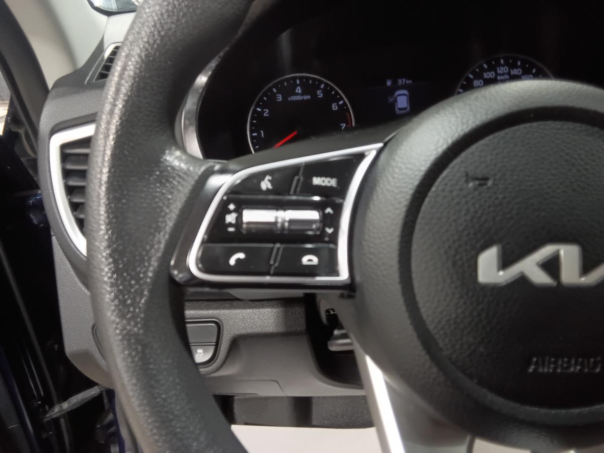2022 Kia Seltos - Image 14