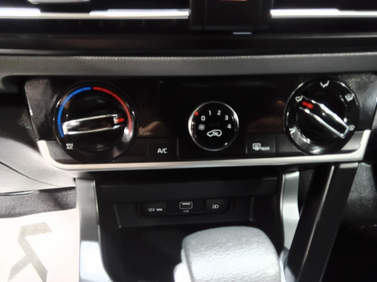 2022 Kia Seltos - Image 21