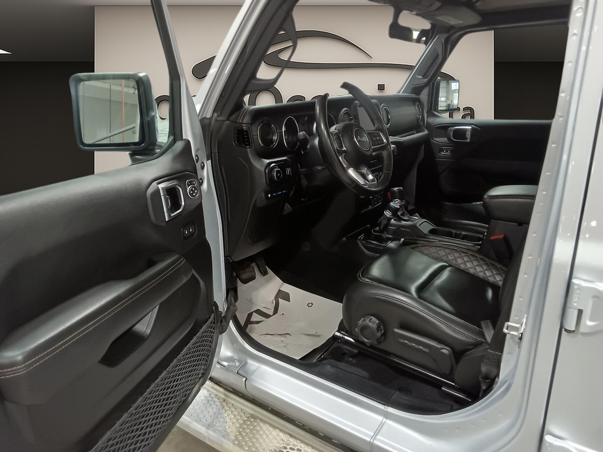 2023 Jeep Wrangler 4xe - Image 14