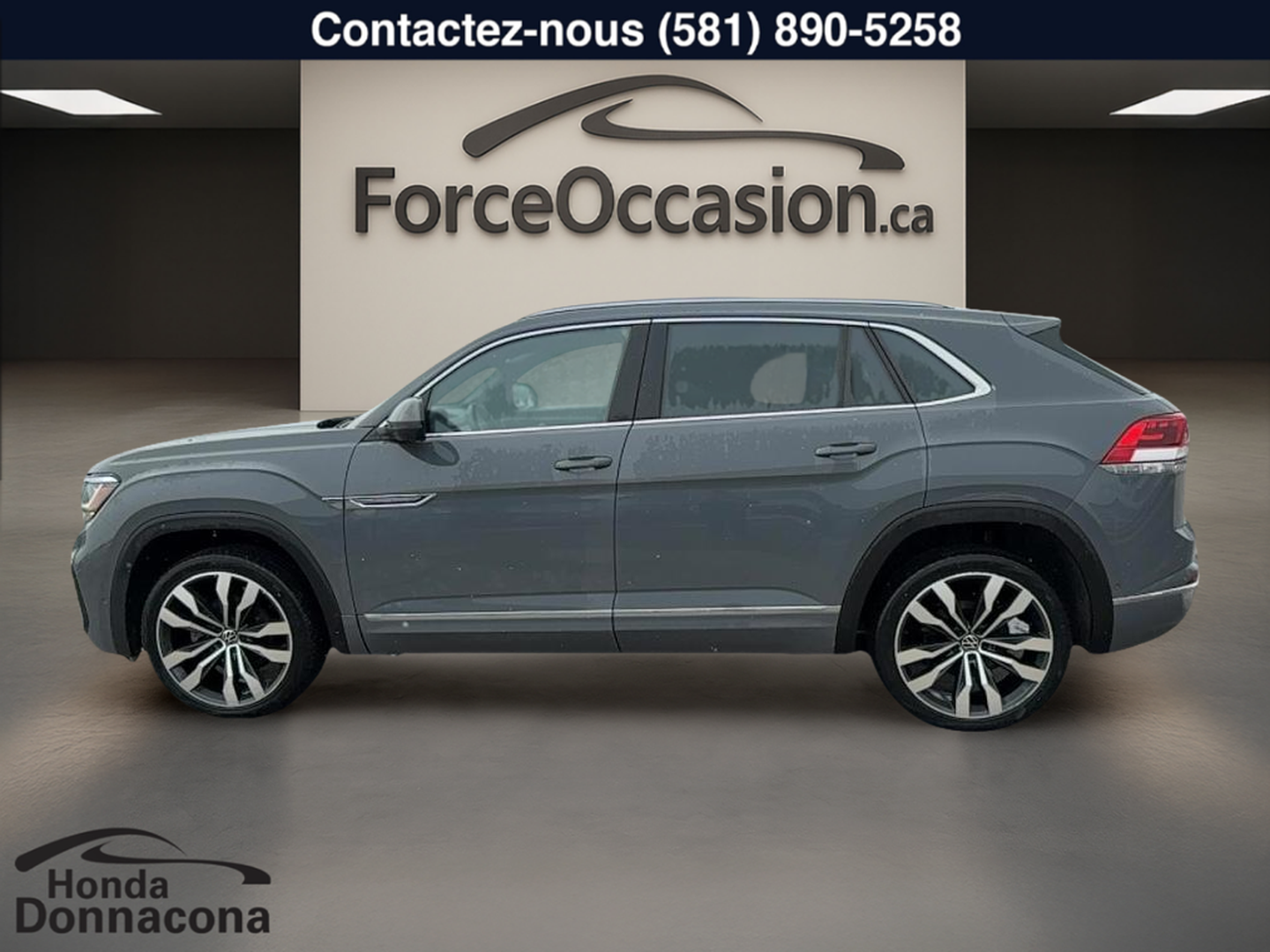 2023 Volkswagen Atlas Cross Sport - Image 10