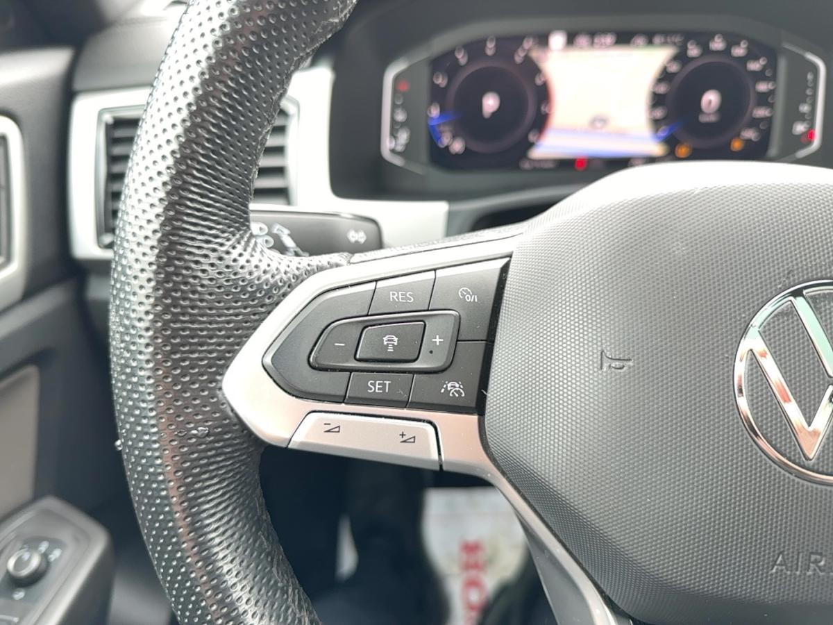 2023 Volkswagen Atlas Cross Sport - Image 18