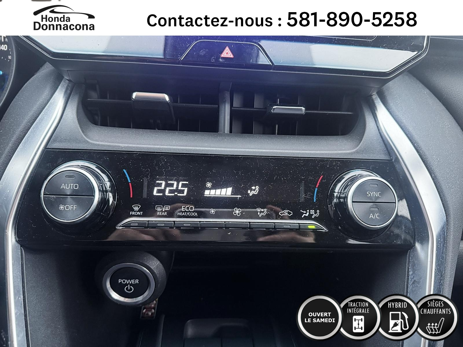 2024 Toyota Venza - Image 15