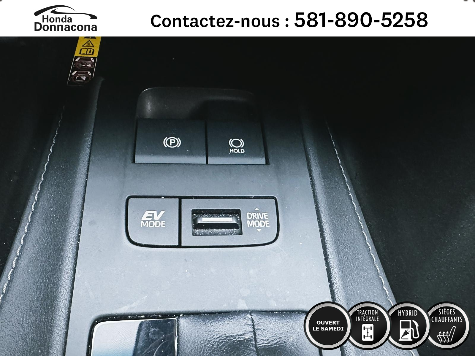 2024 Toyota Venza - Image 17