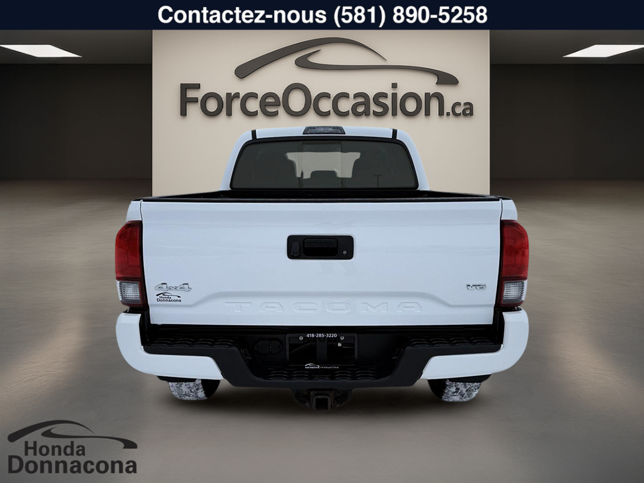 2019 Toyota Tacoma - Image 8